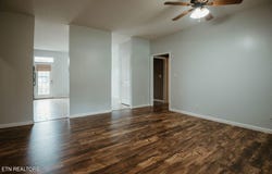 290 Garnet Hill Drive, Lenoir City, TN 37772
