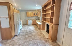 3632 Mockingbird Drive, Columbus, IN 47203