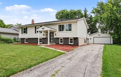7331 W 83rd Lane, Crown Point, IN 46307