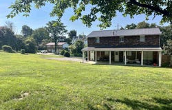 5010 West Pea Ridge Road, Huntington, WV 25705