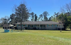 448 Hutchinson Ferry, Bainbridge, GA 39819