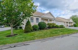 36 Sand Point Lane, Cumberland, ME 04110