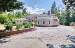 1521 Roosevelt Way, Point Roberts, WA 98281