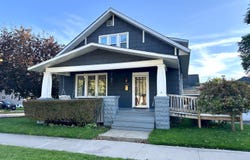 313 Third Street, Manistee, MI 49660