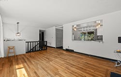 19105 NE CLACKAMAS St, Portland, OR 97230