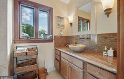 8511 LEEDS MANOR ROAD, WARRENTON, VA 20186