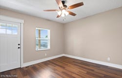 715 E Kentucky Ave, LaFollette, TN 37766