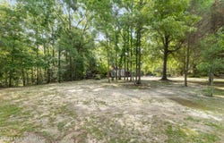 23 Scenic Point, Lumberton, MS 39455