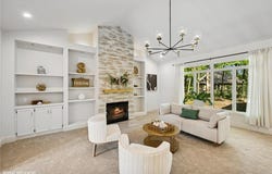 820 Vineland Court, Chanhassen, MN 55317