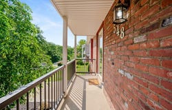 548 Sandrae Drive, Mt Lebanon, PA 15243