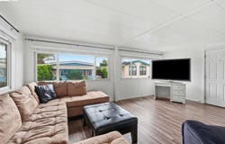 8200 Jantzen RD, Modesto, CA 95357