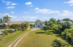 8820 44th Avenue, Sebastian, FL 32958