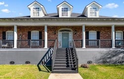 135 Country Lane, Lake Charles, LA 70607