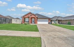 2304 SW 45th Street, Lawton, OK 73505
