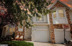118 THREADLEAF TERRACE, BURLINGTON, NJ 08016