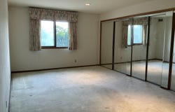 7234 N Green Bay Ave, Glendale, WI 53209