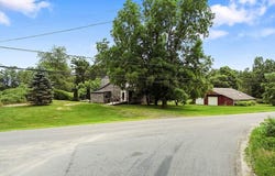 738 Payson Road, Union, ME 04862