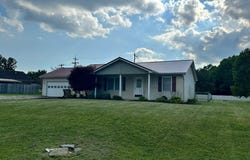 135 Roundhouse cir, Georgetown, OH 45121
