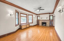 2657 Zenith Avenue N, Robbinsdale, MN 55422