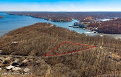 Everly Loop Circle, Camdenton, MO 65020