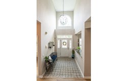 18 Kent Lane, Easton, PA 18045