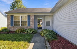 2211 W Autumn Lane, Columbus, IN 47201
