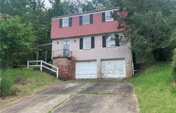 1562 Hedwig Dr, McCandless, PA 15101