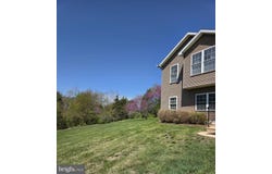 2617 GILES MILL RD, BUNKER HILL, WV 25413