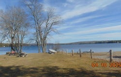 8 Prince Street, Lincoln, ME 04457