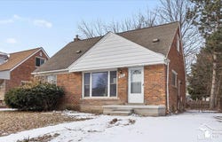 6051 Arcola, Garden City, MI 48135