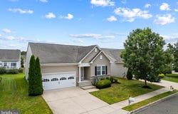 83 VIRGINIA DRIVE, ATCO, NJ 08004