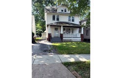 974 Elbon Road, Cleveland Heights, OH 44121