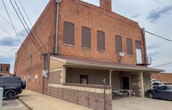 56 3RD St SE, Huron, SD 57350