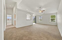 5202 Spirea Dr., West Richland, WA 99353