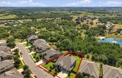 2316 Airport Dr, Leander, TX 78641