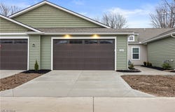 208 Alexander Drive, Elyria, OH 44035
