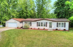 2533 S Patterson Road, Wayland, MI 49348