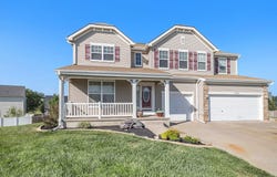15752 Howell Circle, Bennington, NE 68007