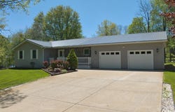 1026 Granada Drive, Lake Isabella, MI 48893