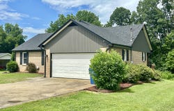 3708 Castlewood Ct, Somerset, KY 42503