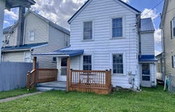 1416 S Davis Avenue, Elkins, WV 26241