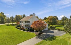 1 Bridle Ln, Washington Twp., NJ 07882
