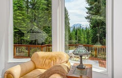5232 Elderberry Dr, Weed, CA 96067-9227