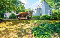 902 Cherokee Place, Lenoir, NC 28645