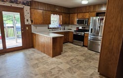 105 Glen Eden Drive, Glasgow, MO 65254