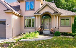 10725 55th Ave N, Plymouth, MN 55442