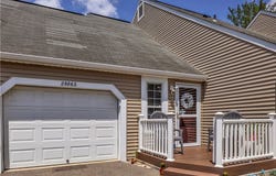 2586 Grouse Rdg, Franklin Park, PA 15090