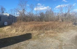 6927-6999 BRISTOL PIKE, LEVITTOWN, PA 19057
