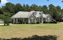 827 Plantation Drive, Adel, GA 31620