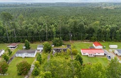 1534 Early Station Road, Aulander, NC 27805